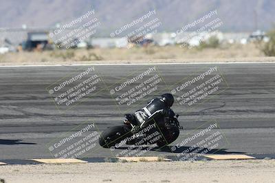 media/Dec-07-2025-CVMA (Sun) [[3e7d2de5dc]]/Race 5-Formula UL-CVMA Hooligans-American Thunder/